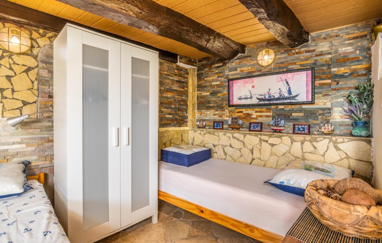 Stone House Knez Apartment Връбник Екстериор снимка